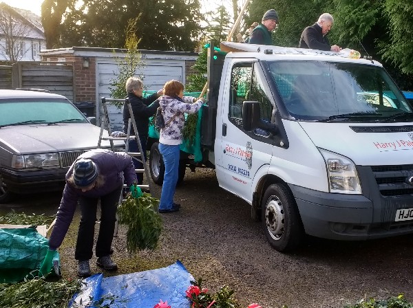 Preparing the float